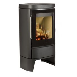 Печь HWAM 4520m на низком подиуме