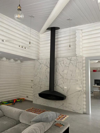 Камин подвесной пристенный Velesa