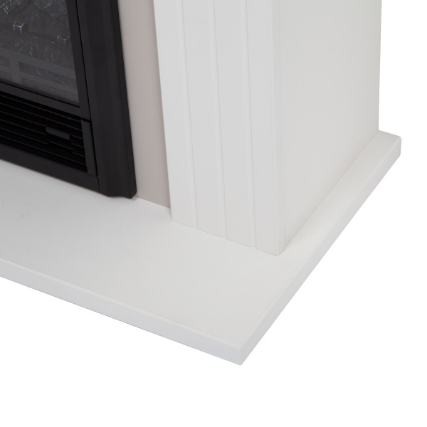 Камин RealFlame Hanna STD WT c с очагом Eugene