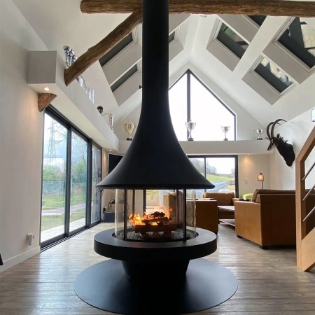 Камин Бордо центральный с остеклением