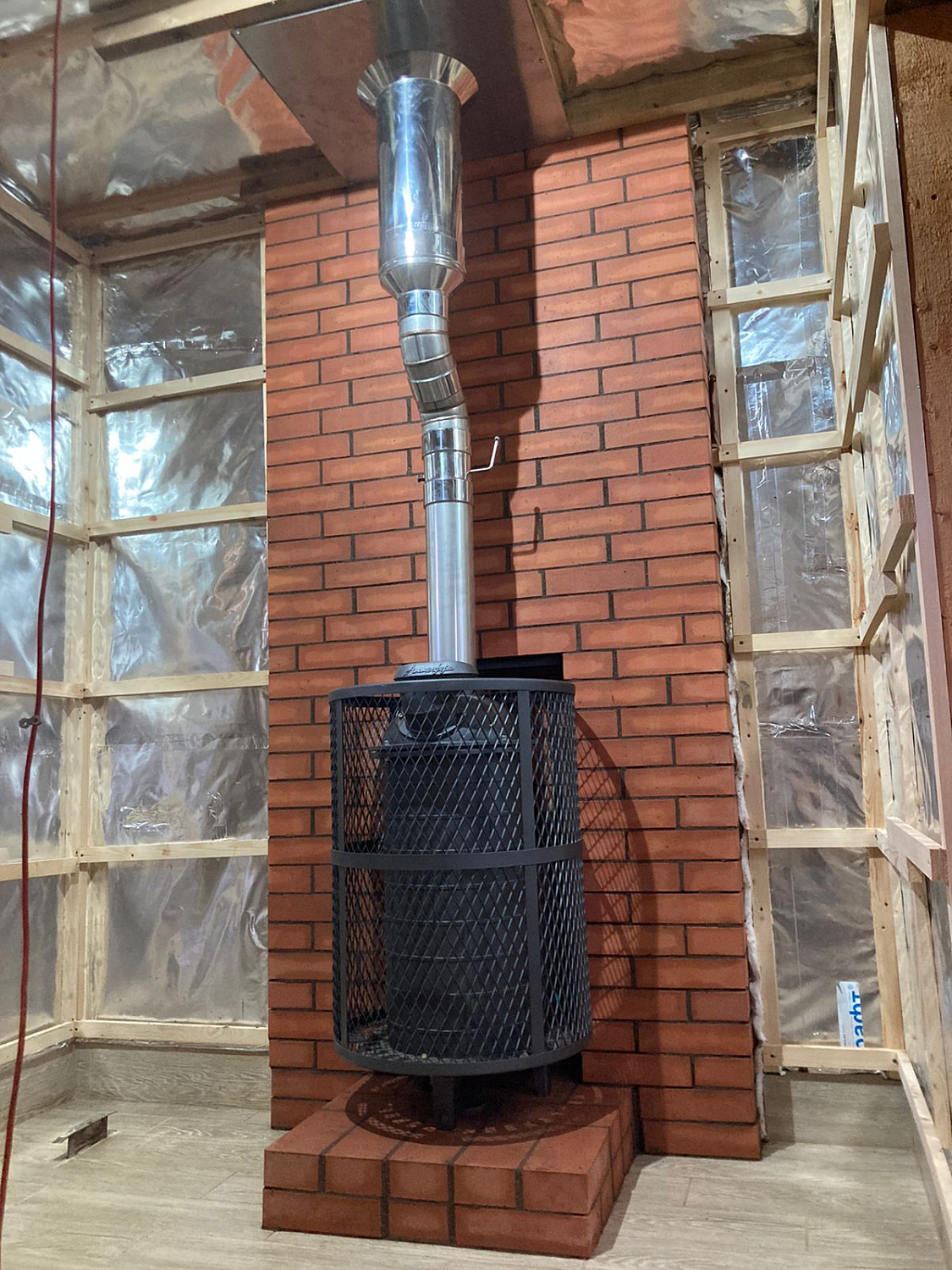 Монтаж дровяных печей для бани
