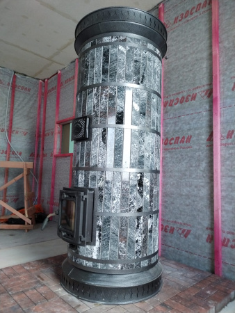 Печь КДМ Сударыня в змеевике