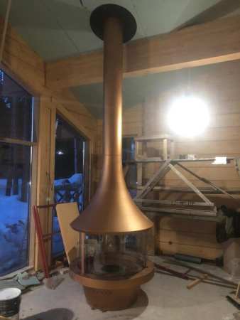 Камин Бордо центральный с остеклением